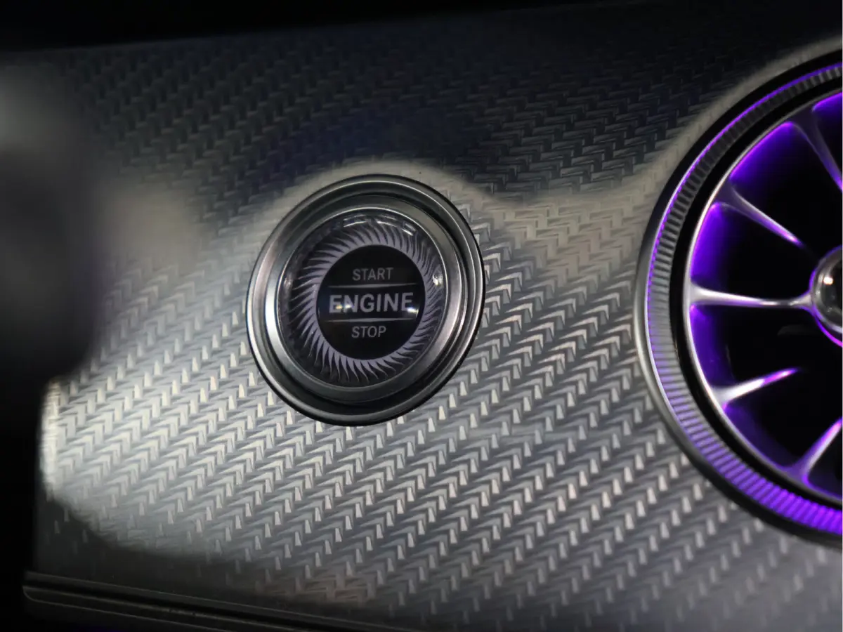 200 AMG Sport FULL OPTION [SCHUIFKANTELDAK, BURMESTER, ADAPTIVE CRUISE, APPLE CARPLAY, ANDROID, SFEERVERLICHTING, MEMORYSEATS, STOELVERWARMING, HEADUP DISPLAY, CAMERA V+A, DIGITAL DASH, ELEK