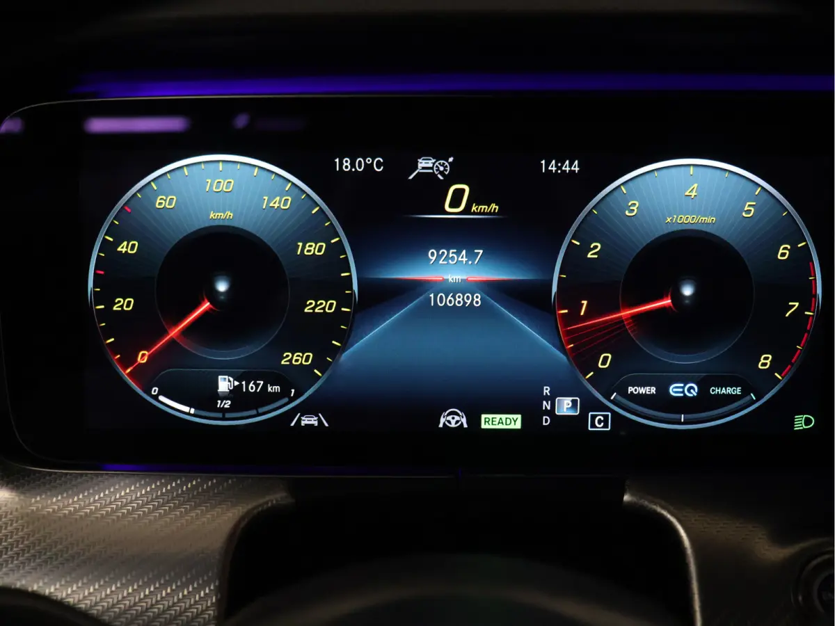 200 AMG Sport FULL OPTION [SCHUIFKANTELDAK, BURMESTER, ADAPTIVE CRUISE, APPLE CARPLAY, ANDROID, SFEERVERLICHTING, MEMORYSEATS, STOELVERWARMING, HEADUP DISPLAY, CAMERA V+A, DIGITAL DASH, ELEK