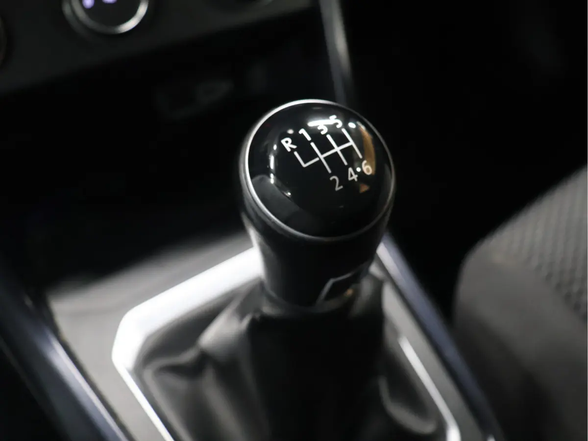 1.0 TSI [APPLE CARPLAY, CRUISE CONTROL, ANDROID, PDC V+A, NAVIGATIE, BLUETOOTH, CLIMATE CONTROL, MUILTIFUNCTIONEEL STUURWIEL, RADIO NIEUWSTAAT]