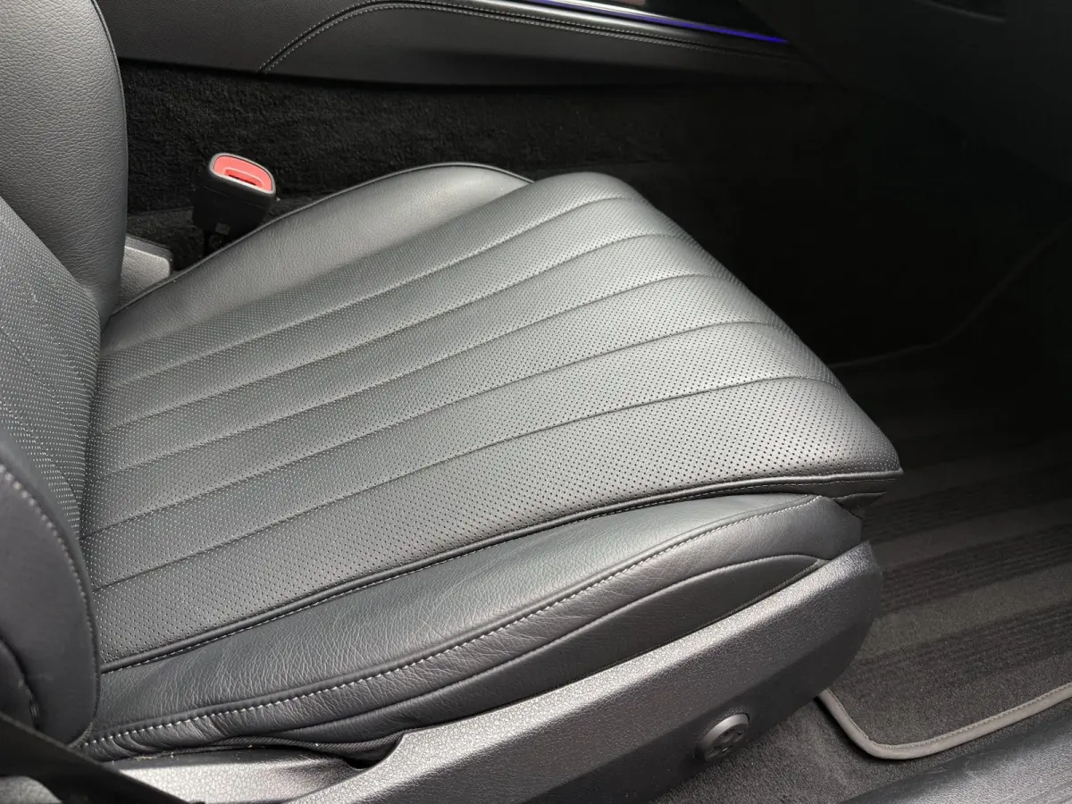 300 e 4MATIC Exclusive Line Luchtvering FULL PPF