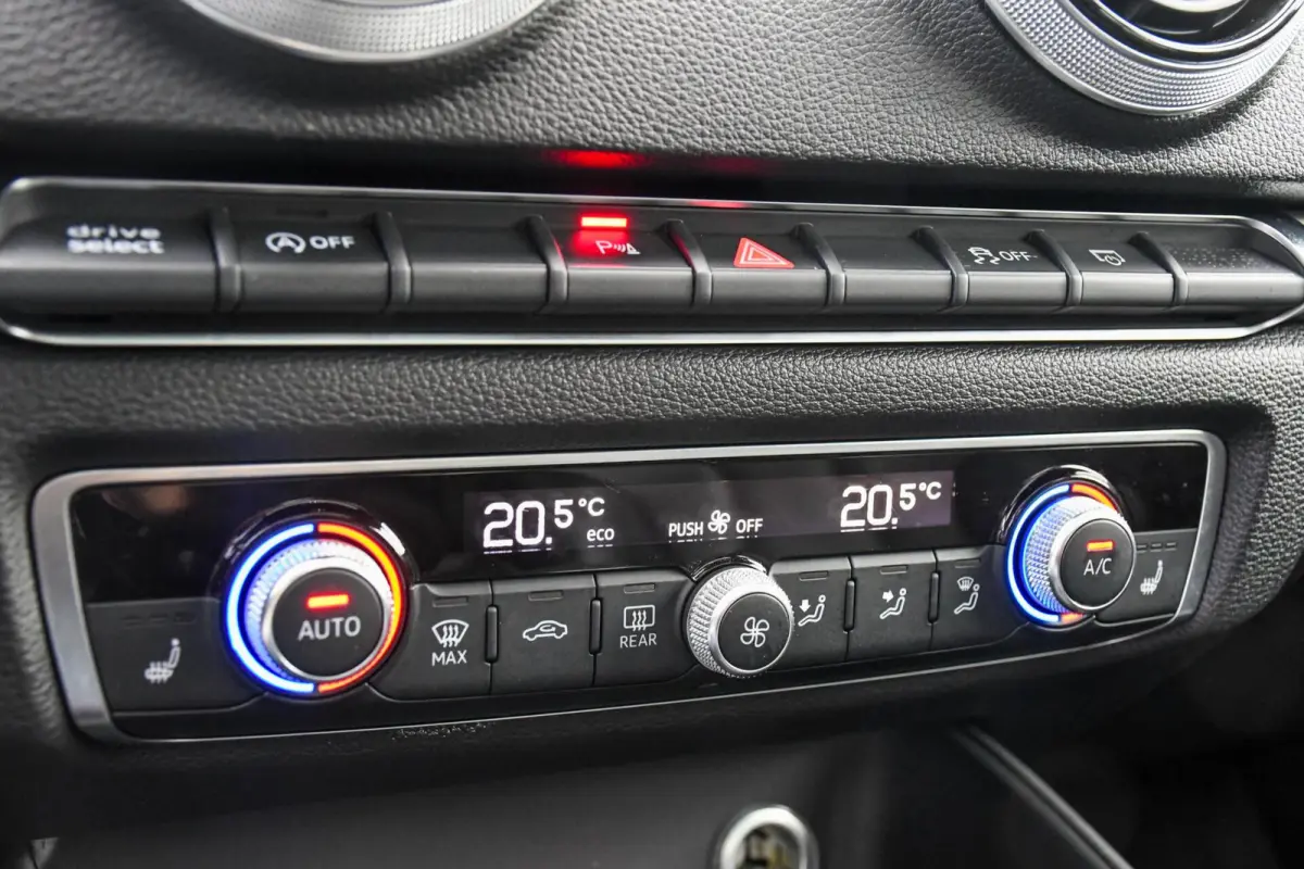 2.0 TDI S-Line Plus Pano Standkachel