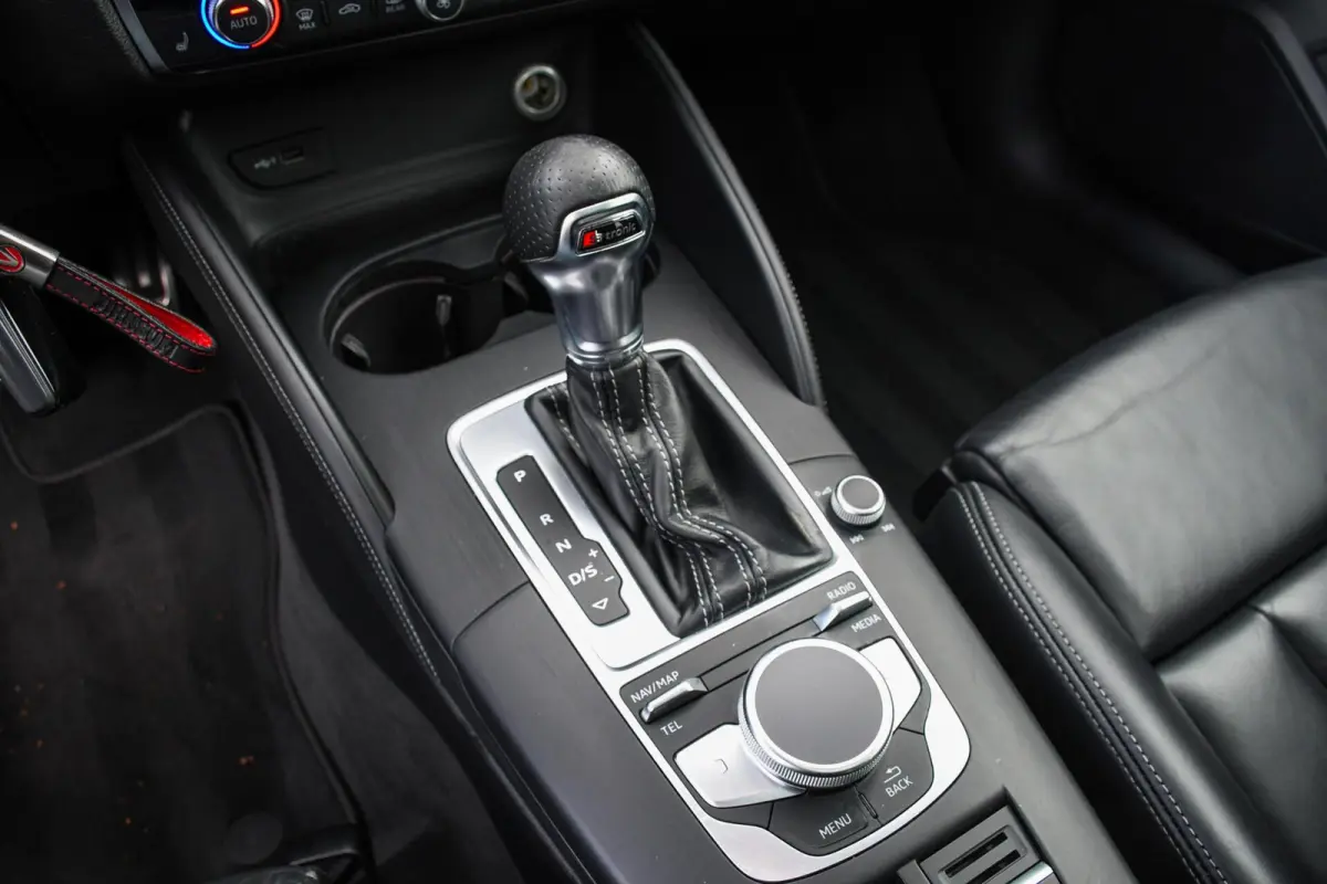 2.0 TDI S-Line Plus Pano Standkachel