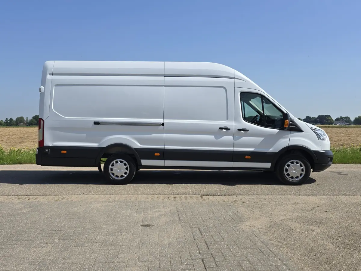 350 2.0 TDCI L4 H3 Trend - Euro 6 - 130 Pk - ParkeerCamera - Airco - Cruise Control