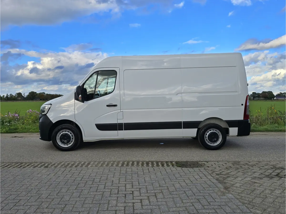 T35 2.3 dCi 135 L2H2 Work Edition - 136 Pk - Euro 6