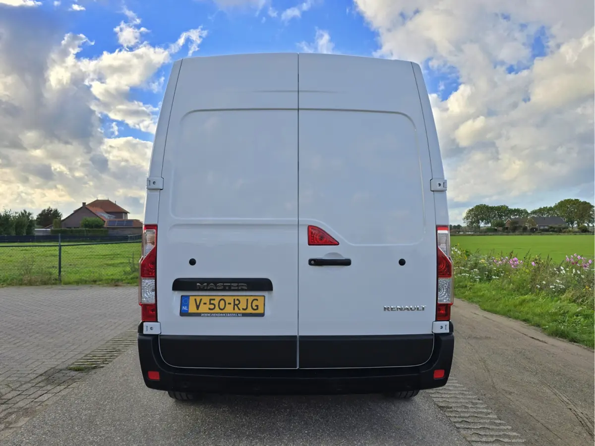 T35 2.3 dCi 135 L2H2 Work Edition - 136 Pk - Euro 6