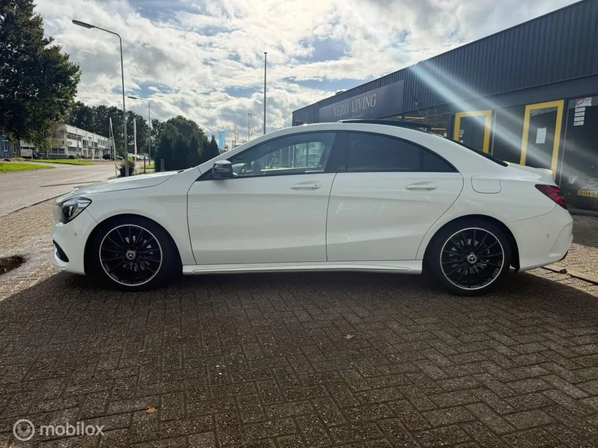 180 Business Solution AMG Panoramadak 103209 km