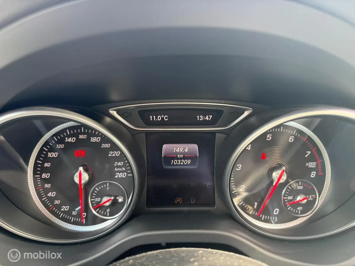 180 Business Solution AMG Panoramadak 103209 km