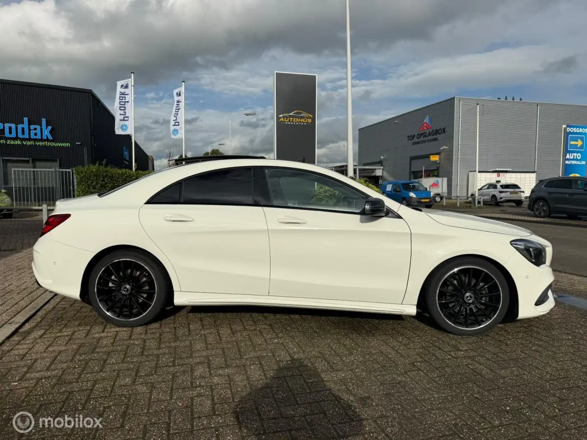 180 Business Solution AMG Panoramadak 103209 km