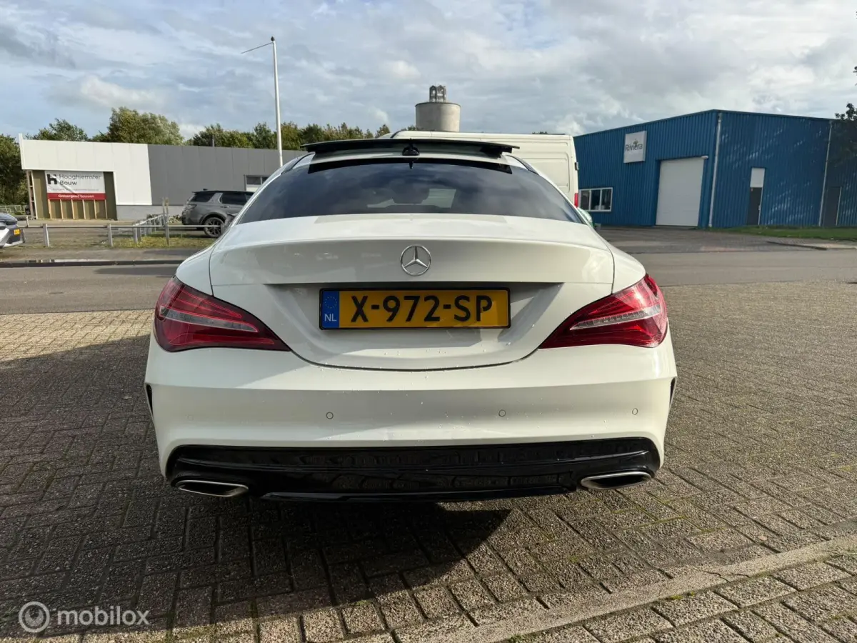 180 Business Solution AMG Panoramadak 103209 km