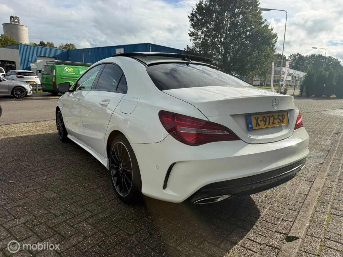 180 Business Solution AMG Panoramadak 103209 km