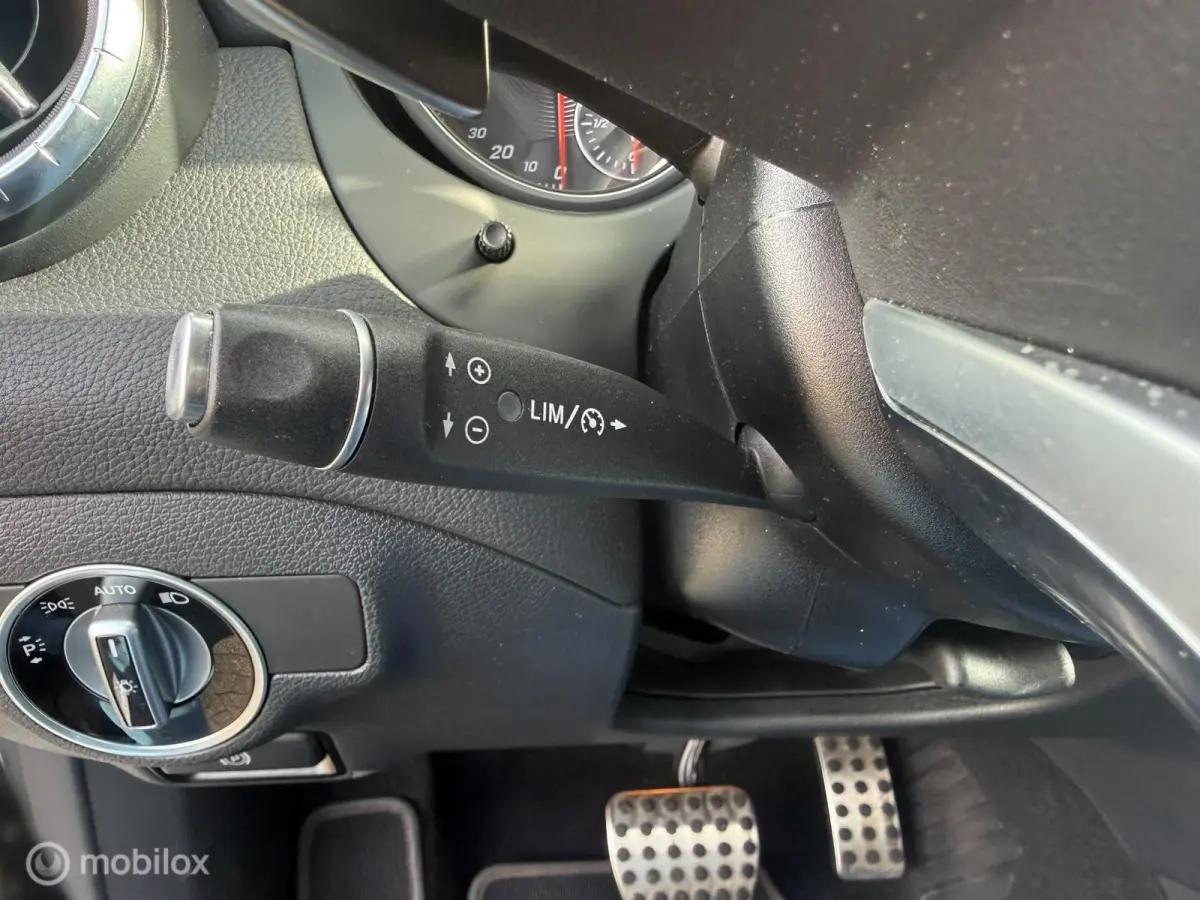 180 Business Solution AMG Panoramadak 103209 km