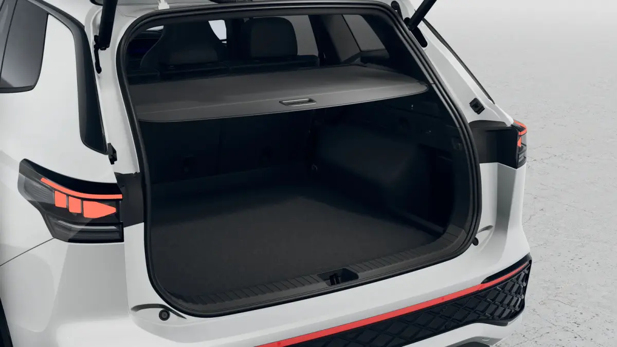 R-Line Edition | 'App-Connect' draadloze smartphone integratie | Automatische afstandsregeling (Adaptive Cruise Control) | Black Style Pakket