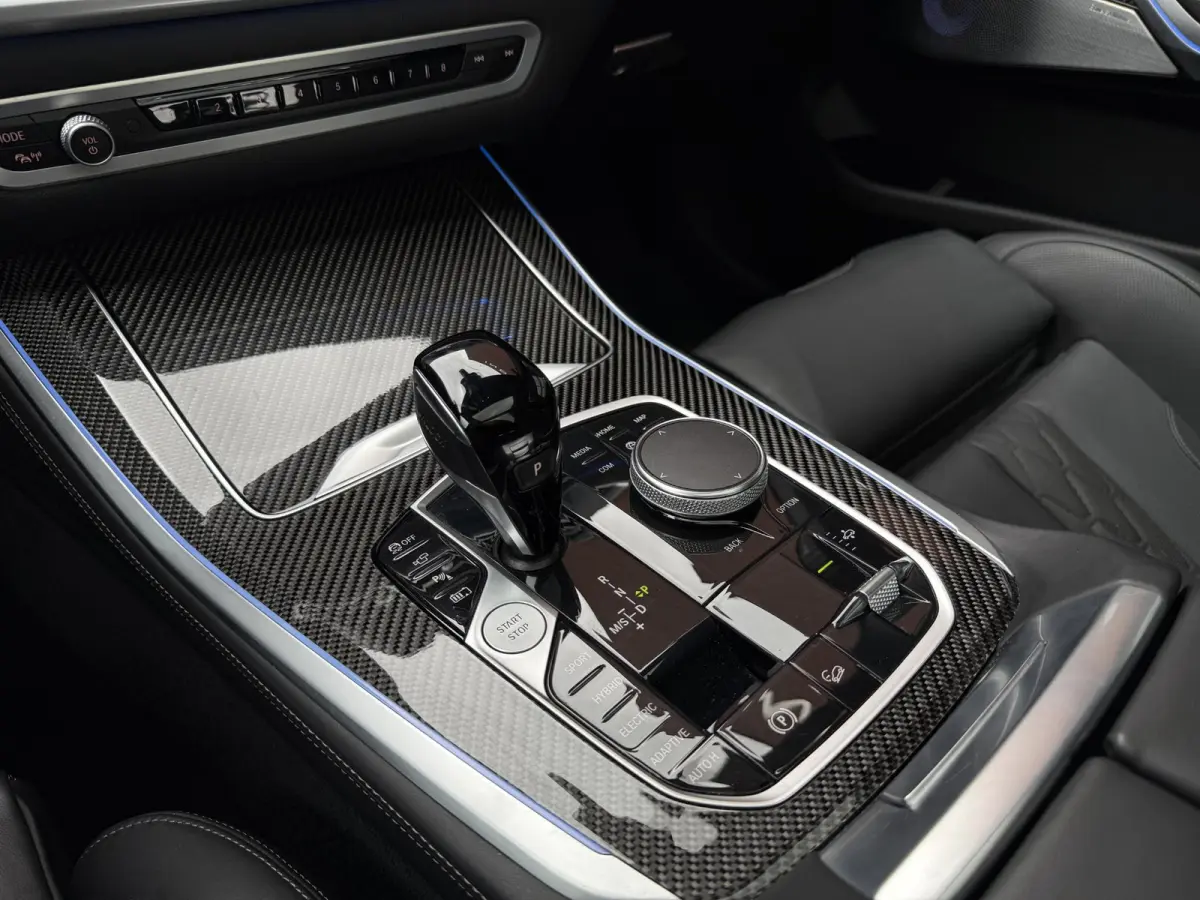 xDrive45e M-Sport Bowers & Wilkins M-Seats Carbon