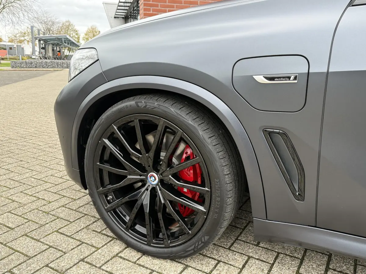 xDrive45e M-Sport Bowers & Wilkins M-Seats Carbon