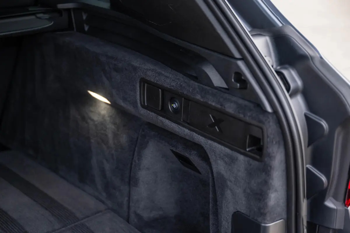 xDrive45e M-Sport Bowers & Wilkins M-Seats Carbon