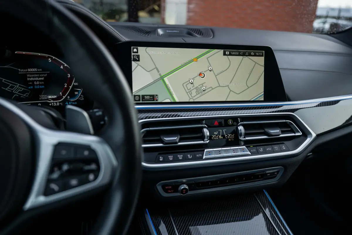 xDrive45e M-Sport Bowers & Wilkins M-Seats Carbon