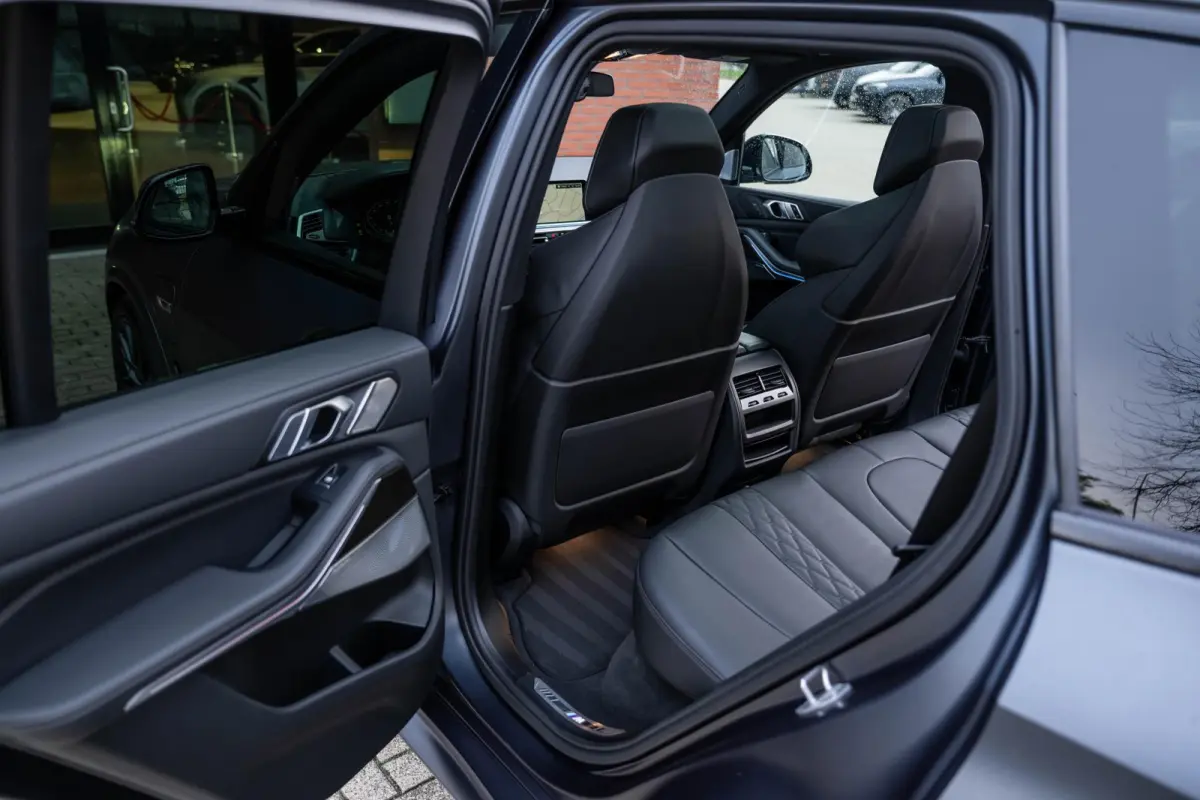 xDrive45e M-Sport Bowers & Wilkins M-Seats Carbon