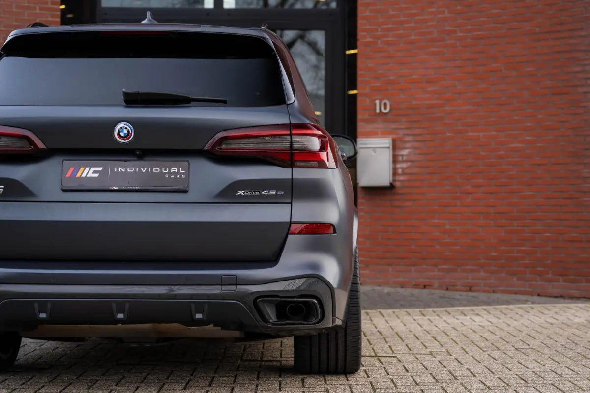 xDrive45e M-Sport Bowers & Wilkins M-Seats Carbon