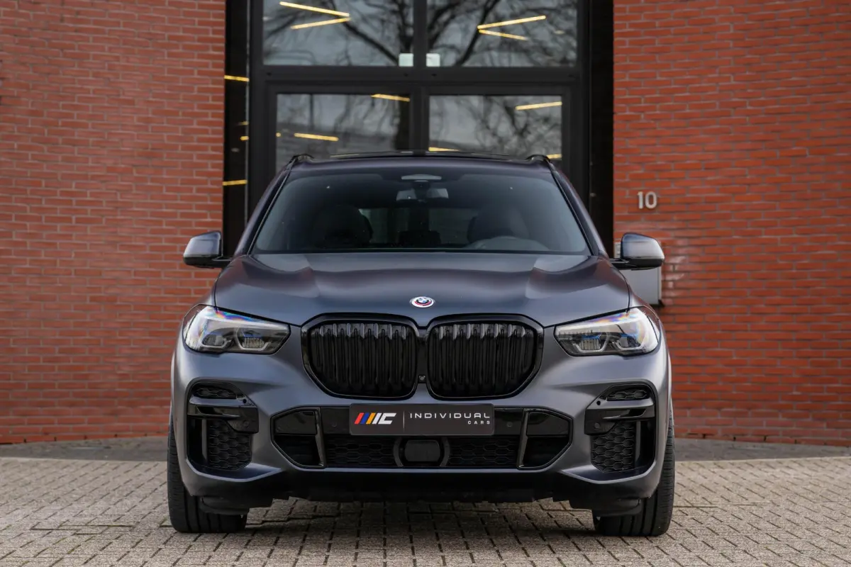 xDrive45e M-Sport Bowers & Wilkins M-Seats Carbon