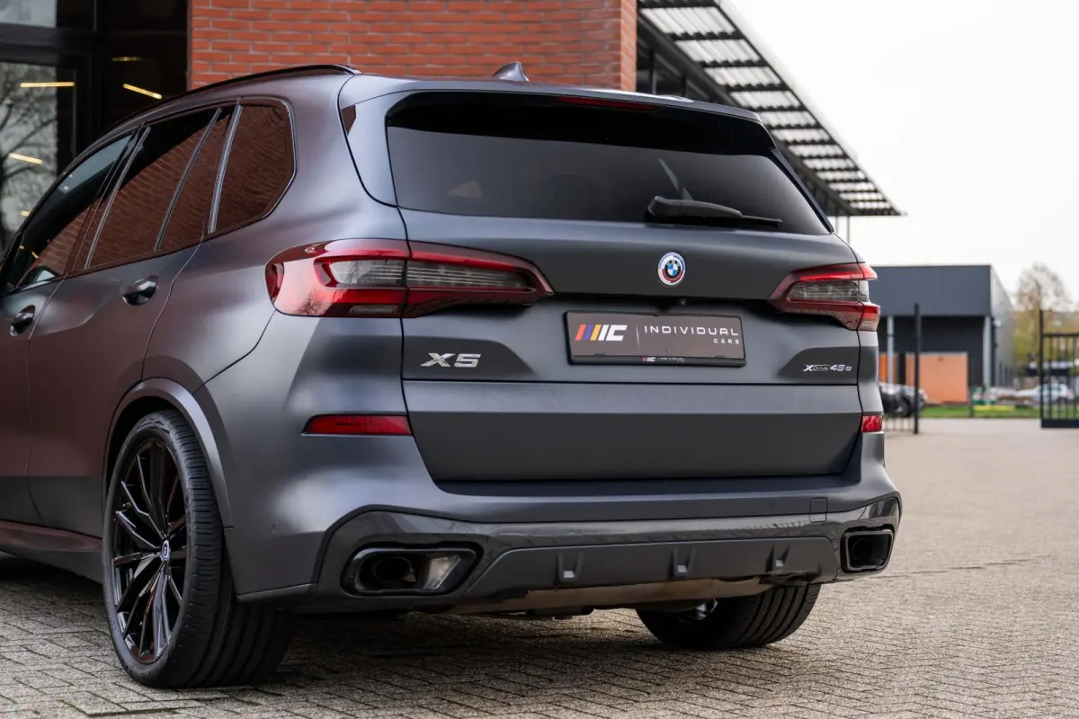 xDrive45e M-Sport Bowers & Wilkins M-Seats Carbon