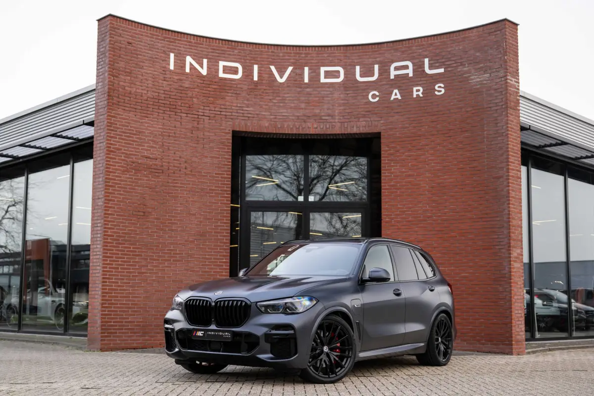 xDrive45e M-Sport Bowers & Wilkins M-Seats Carbon
