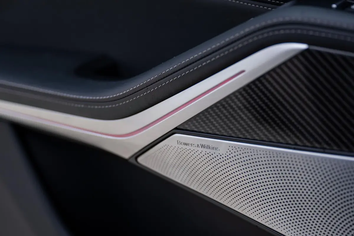 xDrive45e M-Sport Bowers & Wilkins M-Seats Carbon