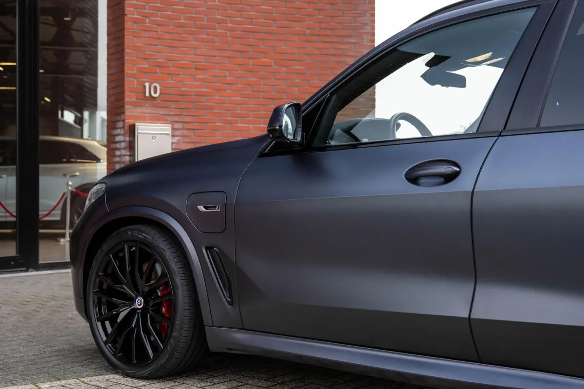 xDrive45e M-Sport Bowers & Wilkins M-Seats Carbon