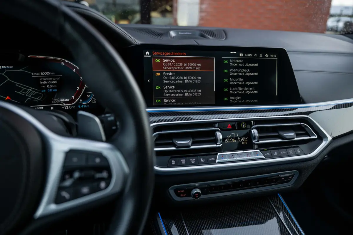 xDrive45e M-Sport Bowers & Wilkins M-Seats Carbon