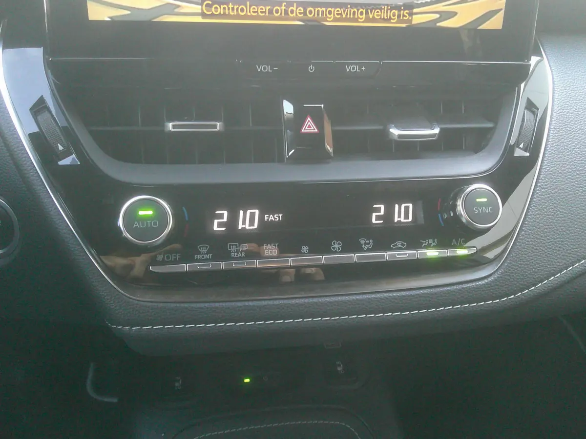 Hybrid 140 Dynamic