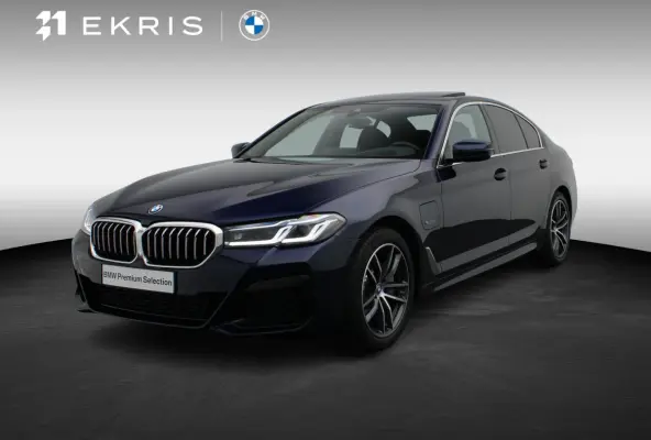 530e High Executive | M Sportpakket | SoH 89% | Parking Pack| Stuurwielrand Verwarmd | Schuifdak | Laserlight | Head-Up Display | Haraman Kardon | 18''