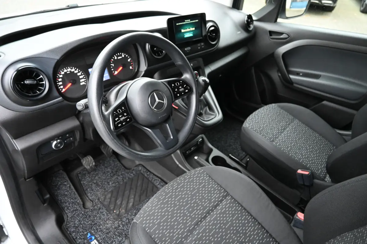 110 CDI L1 Pro 2 Schuifdeuren, Apple Carplay / Android Auto