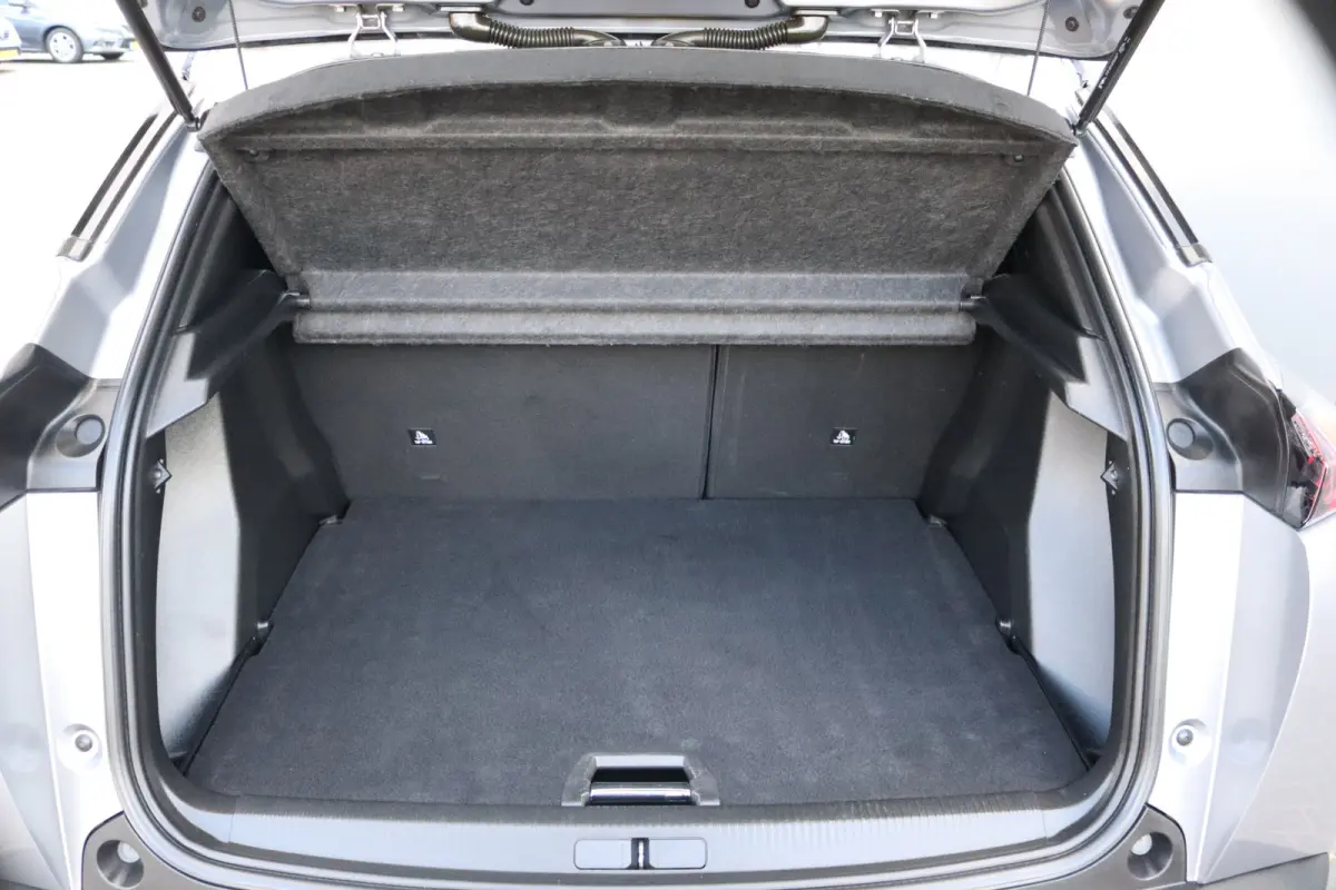 1.2 PureT. 130PK Automaat GT Trekhaak/Camera/Adapt.-cruise/Stoelverwarming/Parkeerhulp