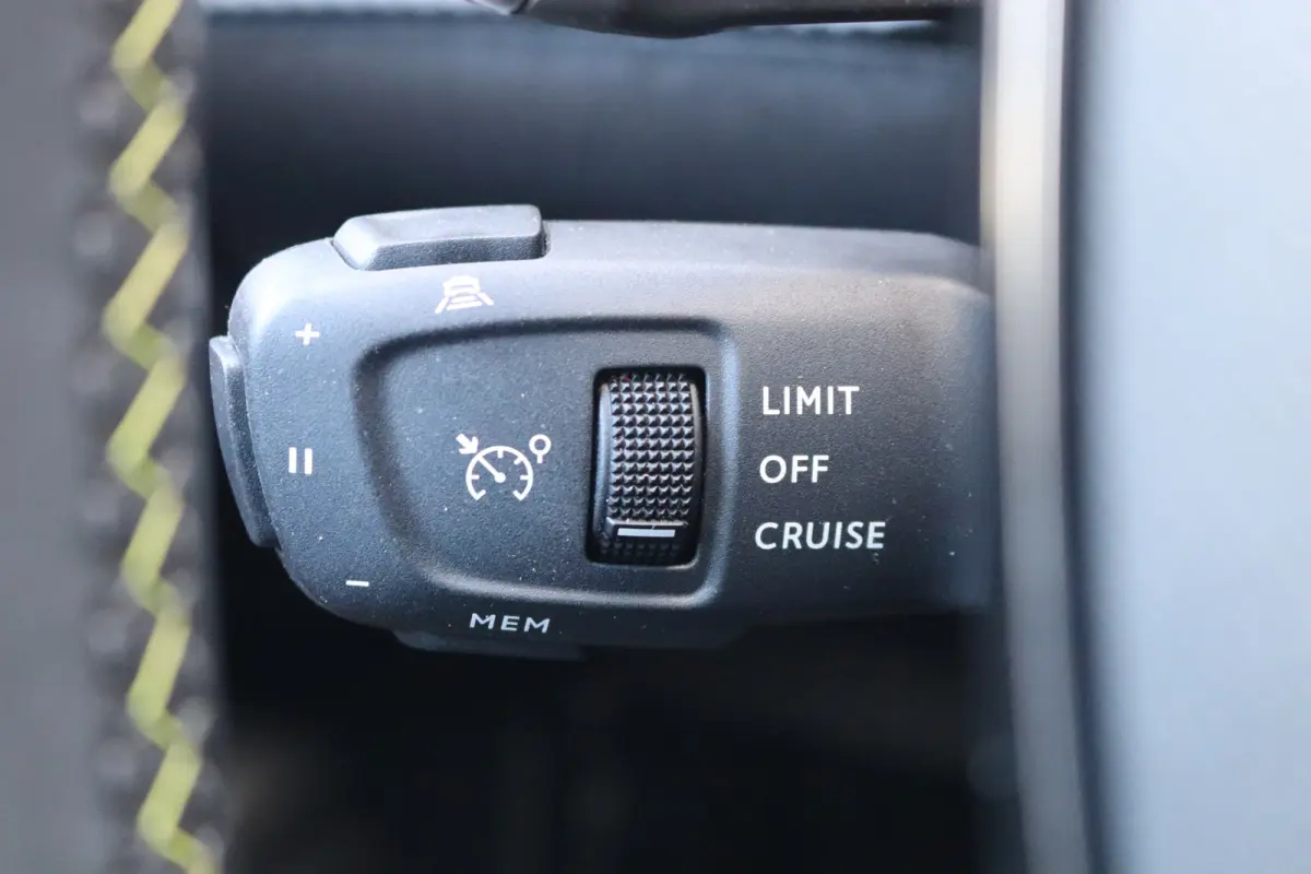 1.2 PureT. 130PK Automaat GT Trekhaak/Camera/Adapt.-cruise/Stoelverwarming/Parkeerhulp