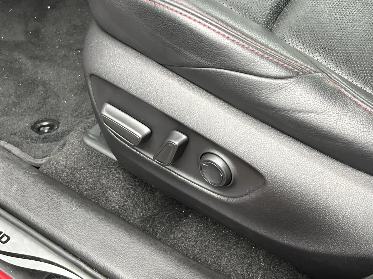 2.5 Plug-in Hybrid AWD Bi-Tone Plus | JBL | Leder | LED | Winter Pack | 360 Camera