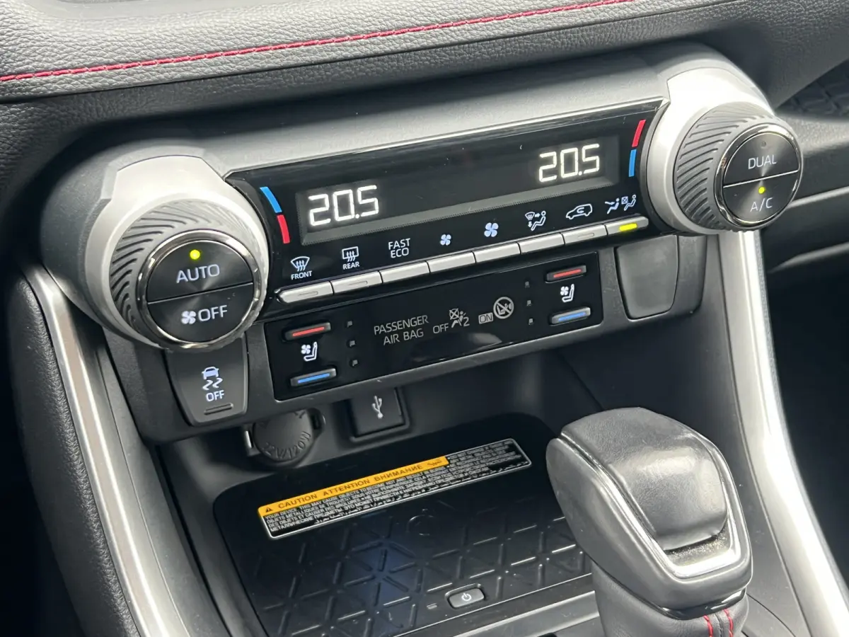 2.5 Plug-in Hybrid AWD Bi-Tone Plus | JBL | Leder | LED | Winter Pack | 360 Camera