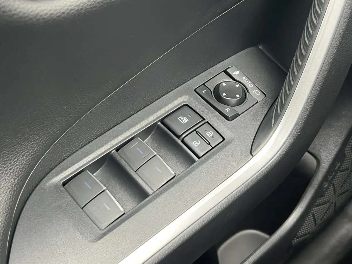 2.5 Plug-in Hybrid AWD Bi-Tone Plus | JBL | Leder | LED | Winter Pack | 360 Camera