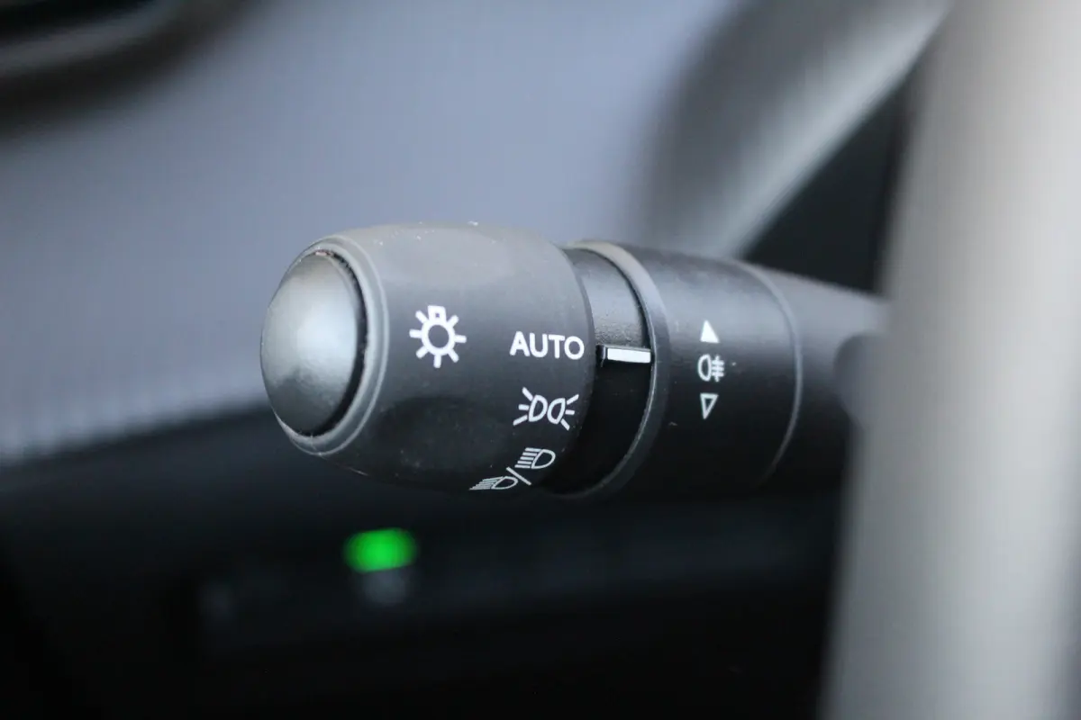 1.2 Hybrid 110 e-DCS6 Allure | Drive Assist | Camera V+A | Dodehoeksens. | Navi | LED | Carplay | Drive Assist | Camera V+A | Dodehoeksens. | Navi | LED | Carplay |