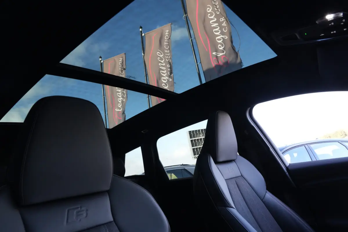 S edition quattro 100 kWh | 428 PK | Panoramadak | Trekhaak | 360 camera | Audi Q6 e-tron S edition quattro met 428 PK en een volledig elektrische aandrijflijn met 100 kWh accupakket en quat