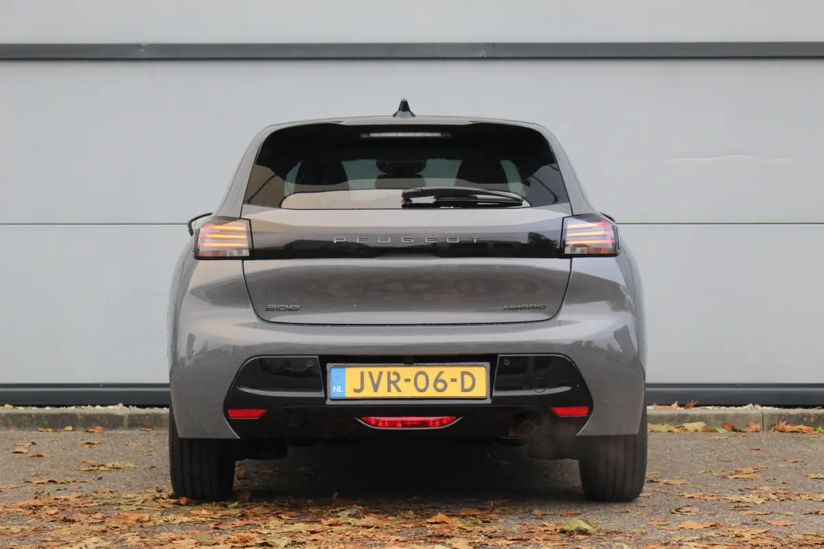 1.2 Hybrid 110 e-DCS6 Allure | Drive Assist | Camera V+A | Dodehoeksens. | Navi | LED | Carplay | Drive Assist | Camera V+A | Dodehoeksens. | Navi | LED | Carplay |