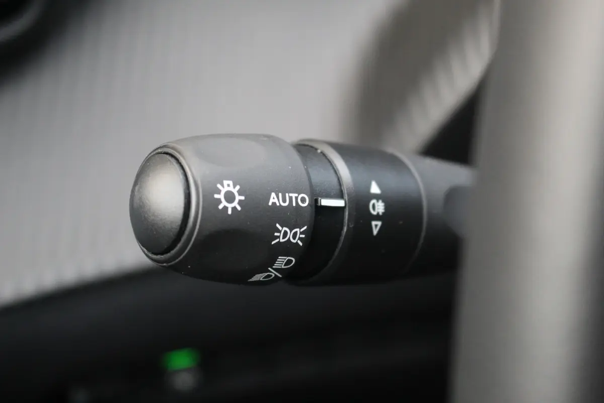 1.2 Hybrid 110 e-DCS6 Allure | Drive Assist | Camera V+A | Dodehoeksens. | Navi | LED | Carplay | Drive Assist | Camera V+A | Dodehoeksens. | Navi | LED | Carplay |