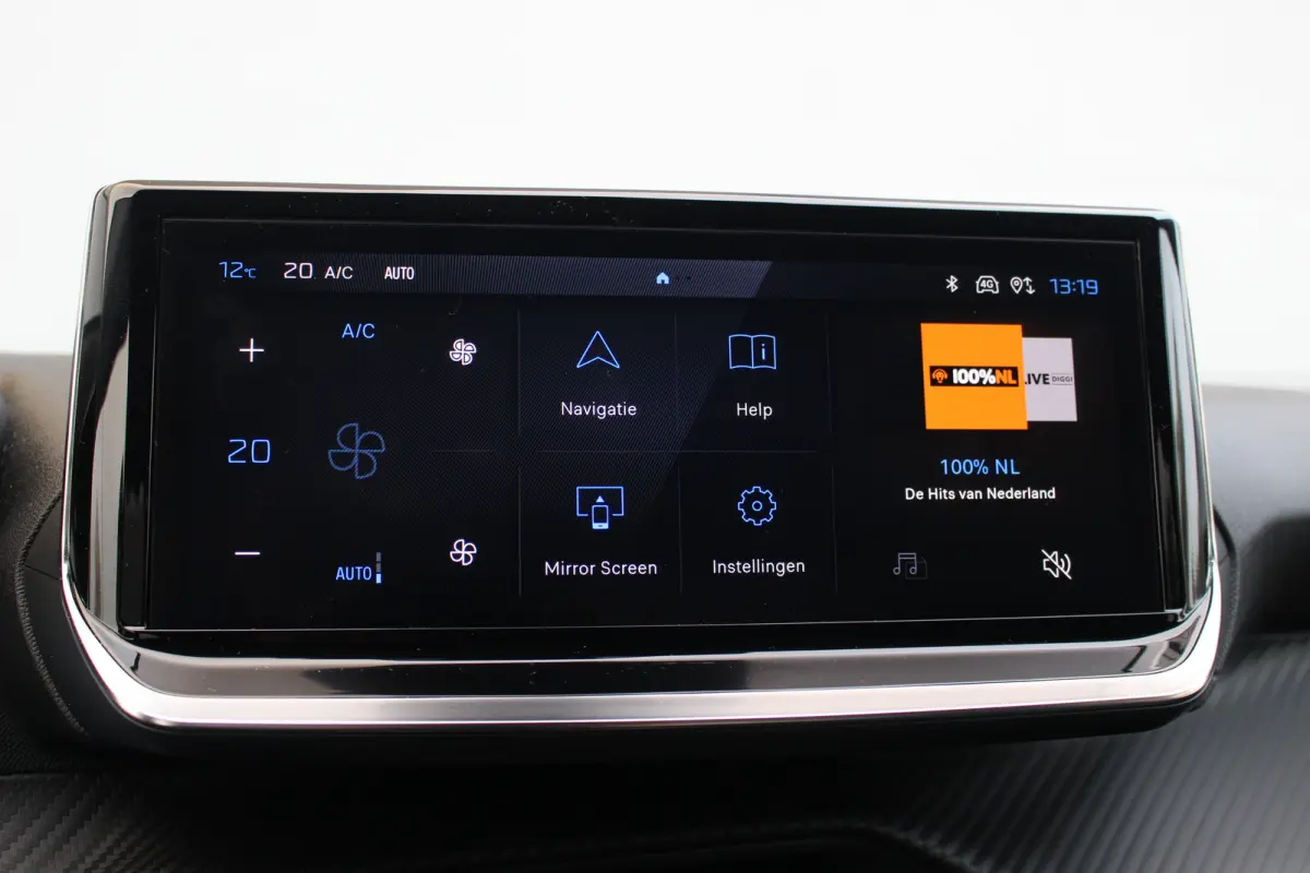 1.2 Hybrid 110 e-DCS6 Allure | Drive Assist | Camera V+A | Dodehoeksens. | Navi | LED | Carplay | Drive Assist | Camera V+A | Dodehoeksens. | Navi | LED | Carplay |