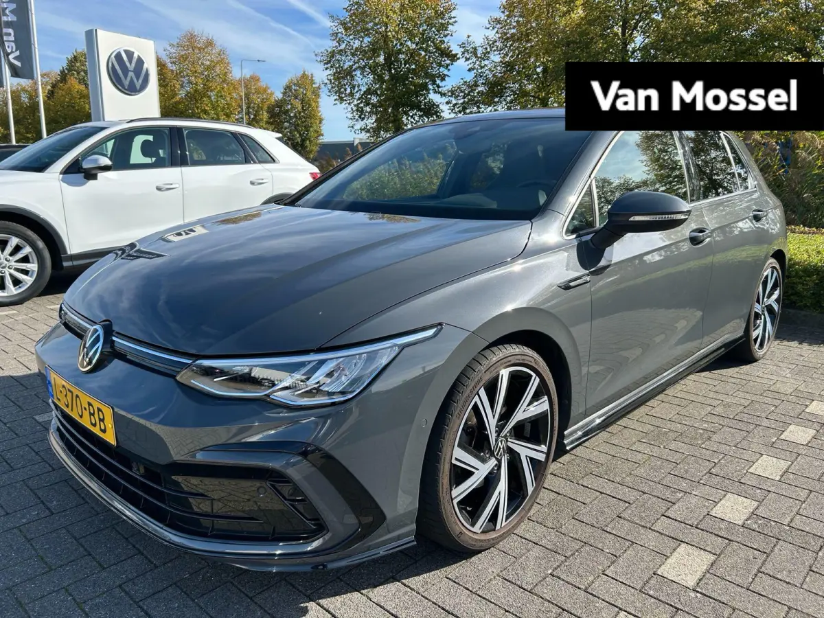 1.5 eTSI R-Line | Automaat | Navigatie | Camera | Apple carplay | 18 Inch Velgen | Airco | Stoelverwarming |
