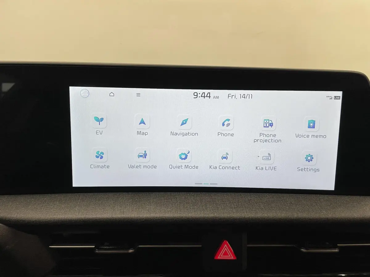 Air 58 kWh Airco Navigatie Carplay Adaptive Cruise Control Full LED Parkeersensoren Camera