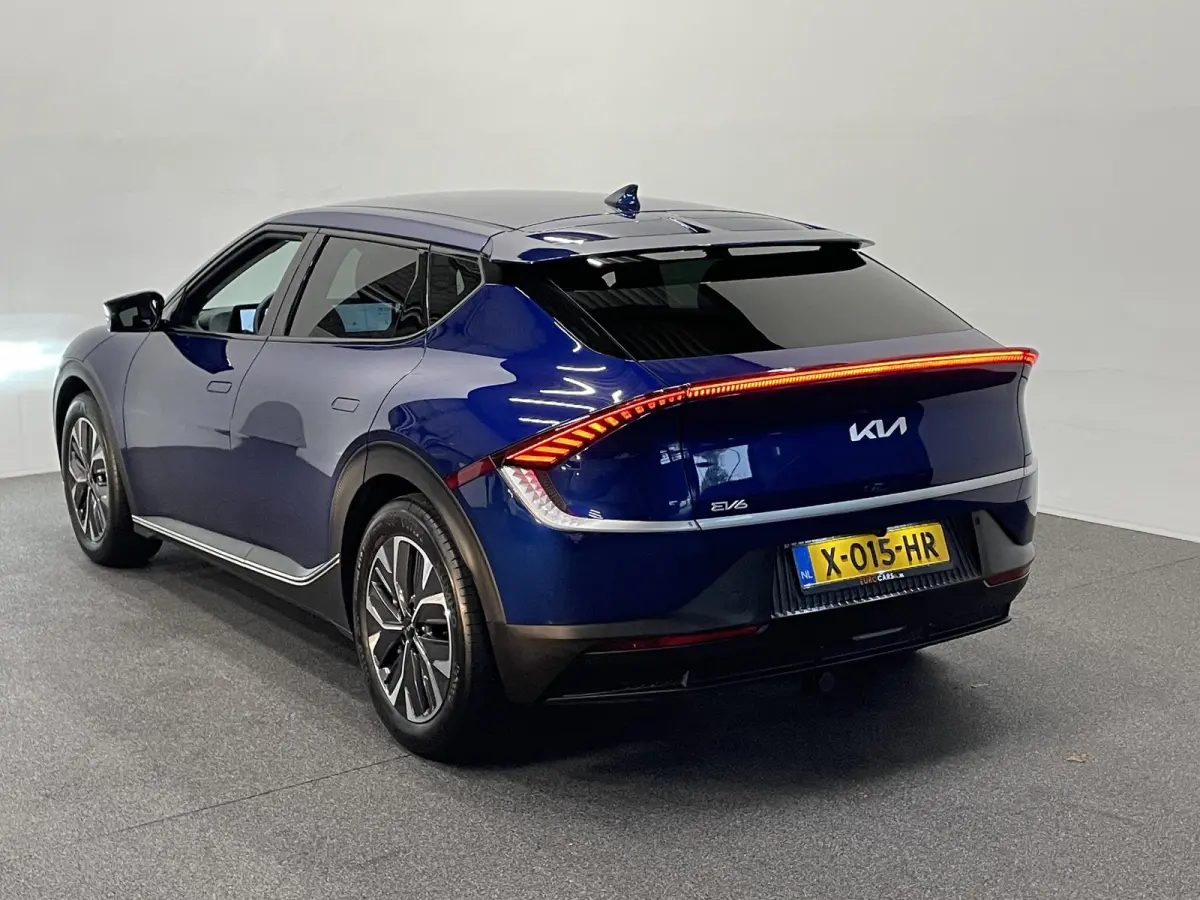 Air 58 kWh Airco Navigatie Carplay Adaptive Cruise Control Full LED Parkeersensoren Camera