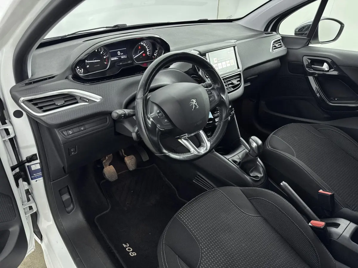 1.2 PureTech Allure Navigatie| Parkeersensoren | Bluetooth Carkit