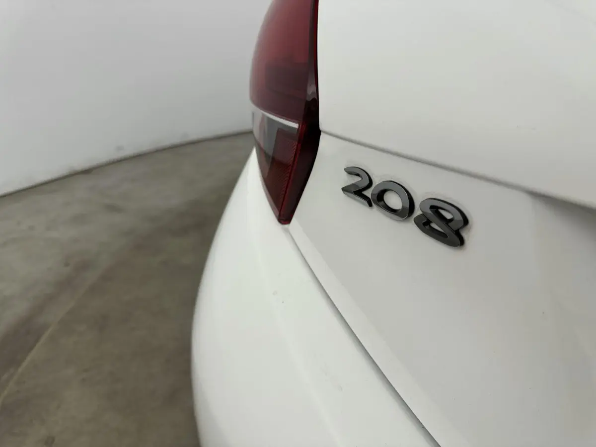 1.2 PureTech Allure Navigatie| Parkeersensoren | Bluetooth Carkit
