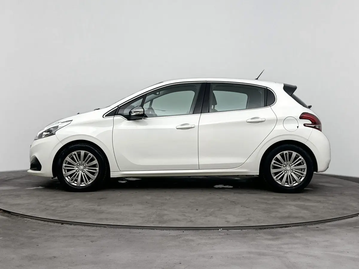 1.2 PureTech Allure Navigatie| Parkeersensoren | Bluetooth Carkit