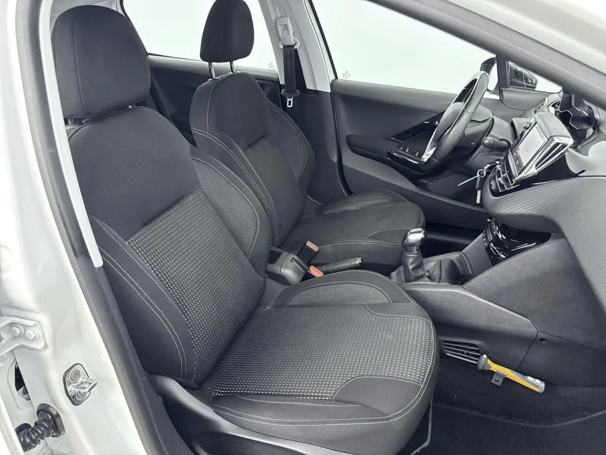1.2 PureTech Allure Navigatie| Parkeersensoren | Bluetooth Carkit