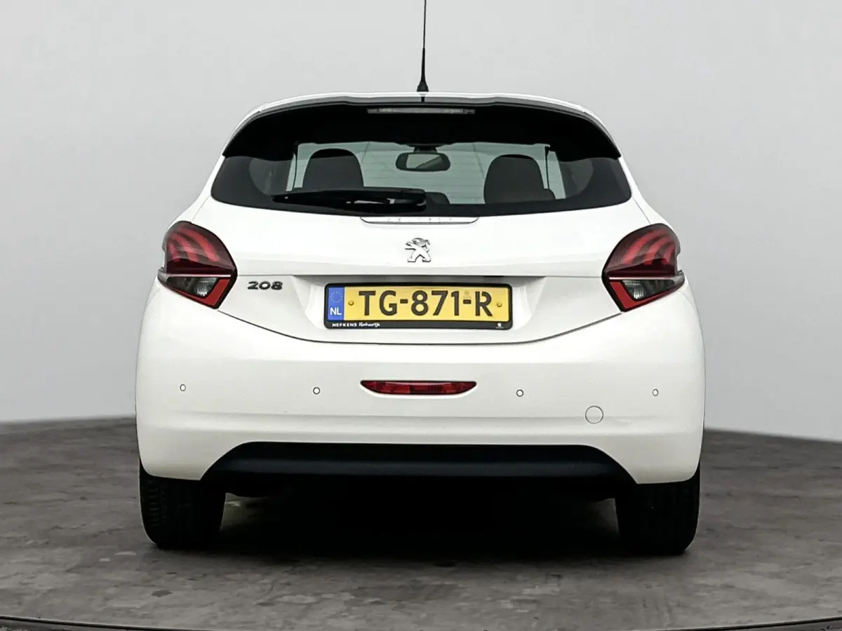 1.2 PureTech Allure Navigatie| Parkeersensoren | Bluetooth Carkit