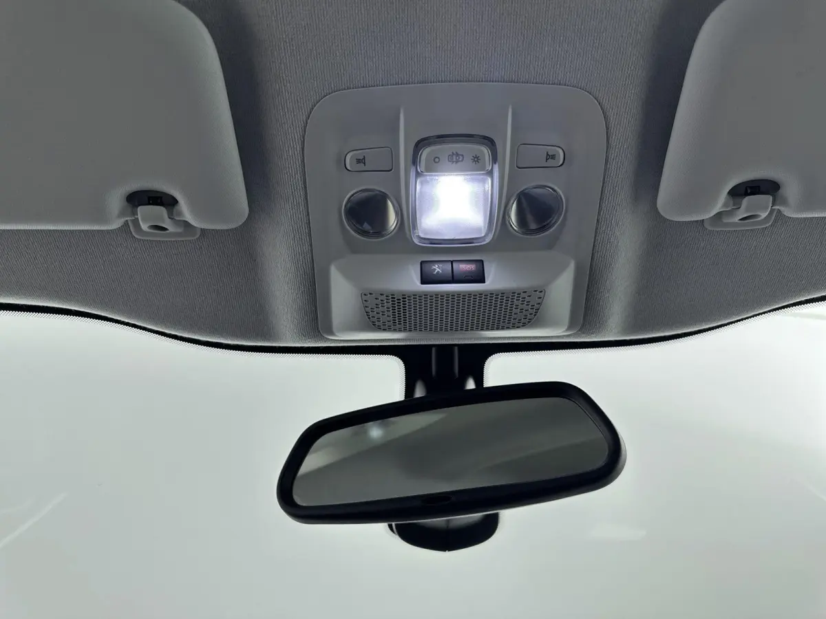 1.2 PureTech Allure Navigatie| Parkeersensoren | Bluetooth Carkit